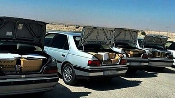 توزیع کالاهای قانونی در بازار با خودروهای شوتی!