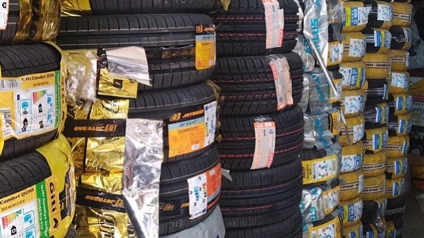 قیمت جدید انواع مدلهای لاستیک بارز 1404/08/26