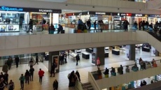 قیمت‌ مغازه در پاساژهای فروش موبایل