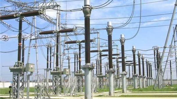 وزیر نیرو: مردم اقدام به ذخیره‌سازی برق کنند