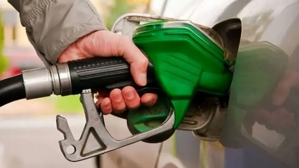 پرداخت مابهالتفاوت قیمت بنزین به تاکسیهای اینترنتی