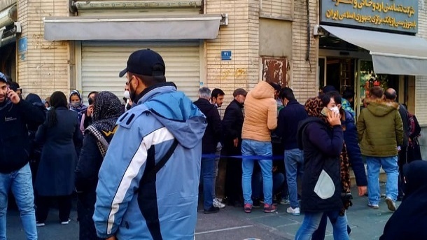 قیمت دلار در مرز 130 هزار تومان