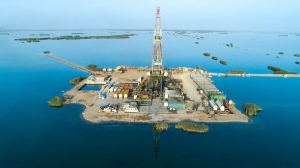 نفت چگونه اقتصاد ایران را رشد میدهد؟