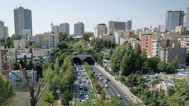 قیمت مسکن در کف است؟