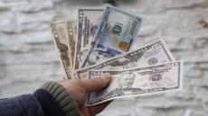 سفره مردم، ضیافت دلالان 