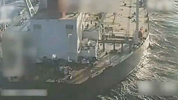 ادامه تعقیب‌وگریز یک نفتکش توسط نیروهای آمریکایی