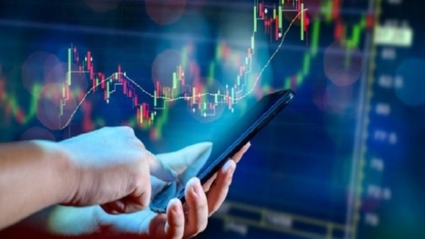 بورس یک قدم تا تصمیم بزرگ