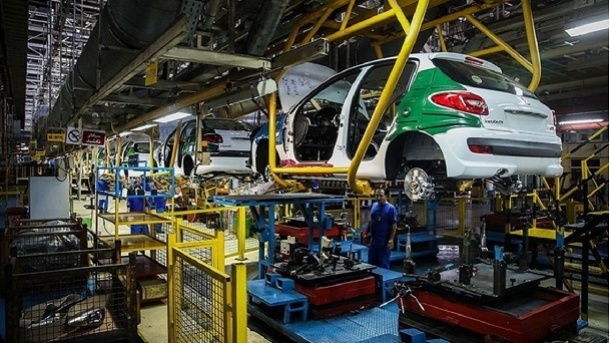 خودرو از شمول قیمت‌گذاری دستوری خارج می‌شود؟