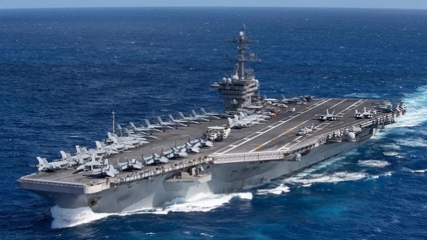 مرعشی: امریکا اگر می خواست بجنگد این همه ناو را در تیررس ایران قرار نمی داد