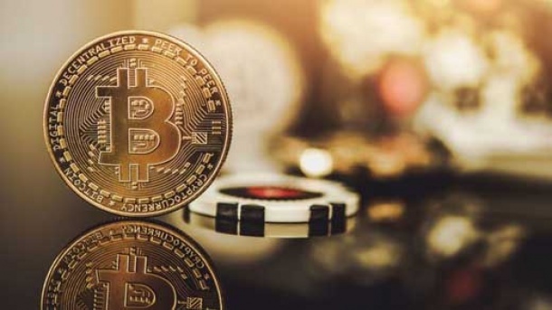 سقوط بیت کوین به 62هزار دلار