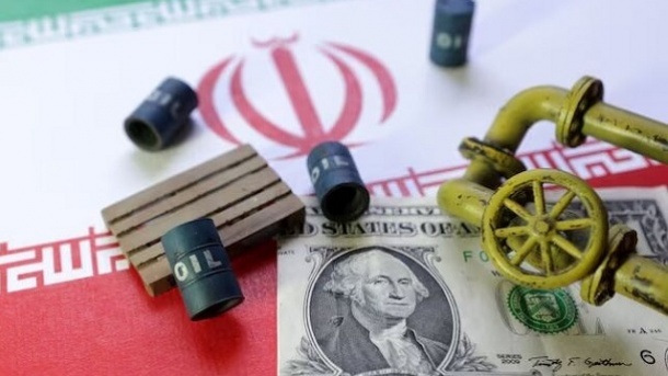 یک طوفان تمام عیار برای پترو دلار