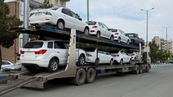 عقب‌نشینی قیمت خودرو در بازار