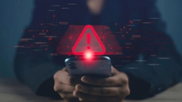 کدام برنامهها را روی گوشی موبایل نصب نکنیم؟