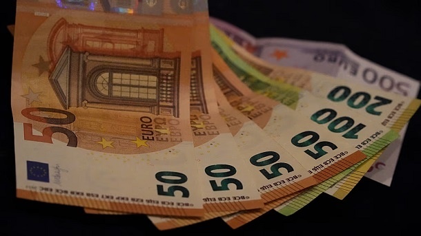 میزان حقوق در اروپا پس از کسر مالیات چقدر میشود؟