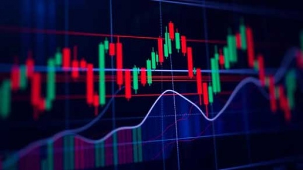 شاخص کل، قله تاریخی را فتح میکند؟