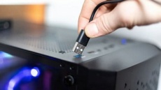 کدام پورت USB سریع‌تر است؟