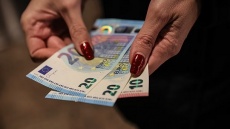 کدام کشور اروپایی بیشترین حقوق خالص را پرداخت می‌کند؟