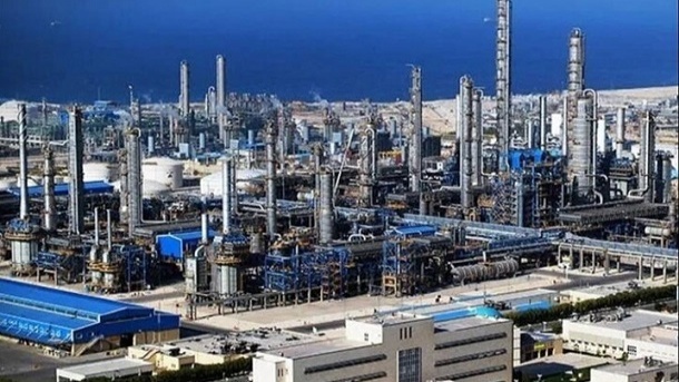 تهاجم هوایی دشمن صهیونیستی به شرکت پتروشیمی کارون ماهشهر