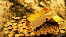 ریزش قیمت طلا در بازار جهانی امروز پنجشنبه