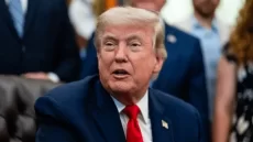 ترامپ برای هر کشتی در تنگه هرمز چقدر عوارض می‌خواهد؟