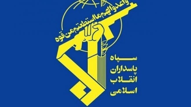 سپاه دو نفتکش متخلف را متوقف کرد