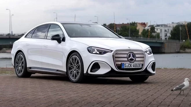 مرسدس بنز C-Class برقی معرفی شد