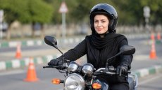 گواهینامه موتورسیکلت زنان چه تفاوتی با مردان دارد؟