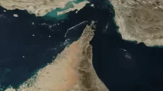 تناقض در اظهارات وزرای ترامپ درباره تنگه هرمز