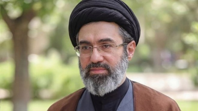 پزشکیان با رهبر معظم انقلاب اسلامی دیدار و گفتوگو کرد