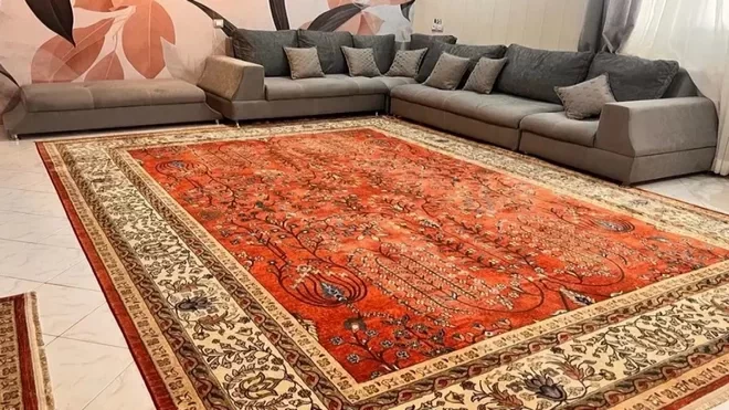بهترین قیمت برای خرید فرش لاکی از محتشم با شرایط اقساطی