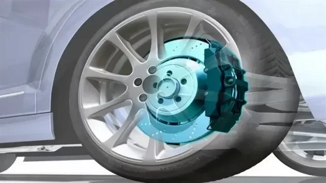 ABS چیست و چگونه از قفل شدن چرخهای خودرو جلوگیری میکند؟
