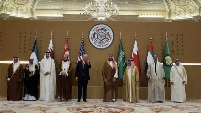 ترامپ هفته آینده درباره ایران با رهبران خلیج فارس مذاکره میکند