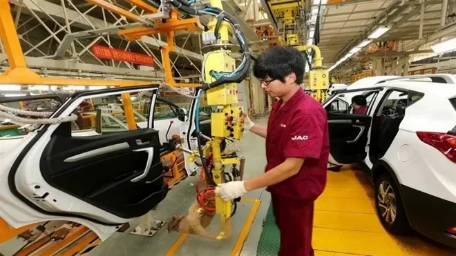 تصاحب بازار خودرو جهان توسط چین