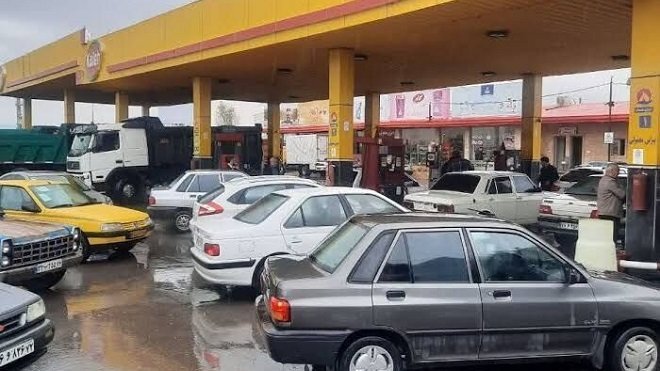 حقالعمل جایگاهداران سوخت 40 درصد افزایش یافت