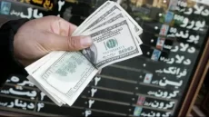 سود دلار بیشتر بود یا طلا؟