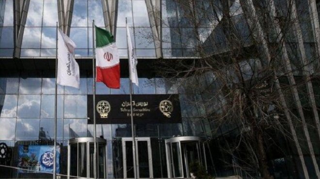 شاخص کل در یک قدمی 8 میلیون واحد