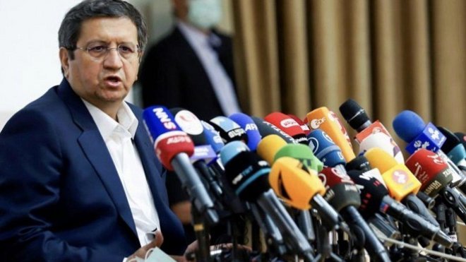 همتی: نرخ فعلی دلار، کف بازار نیست