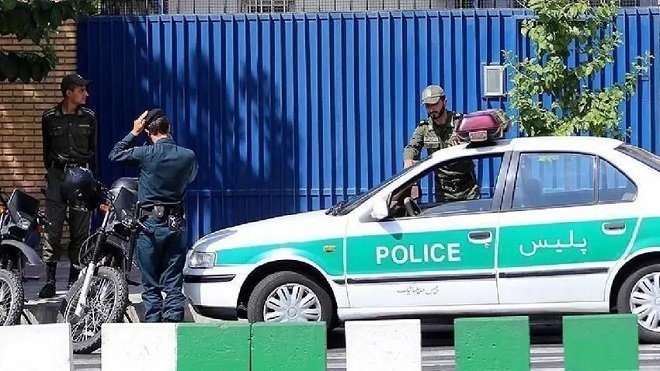 حمله مسلحانه به خودروی پلیس در نصرتآباد زاهدان