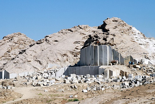 سنگ سنگین گمنامی برسر راه صنعت سنگ ایران