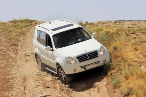 يک سفر آفرود با سانگ یانگ رکستون