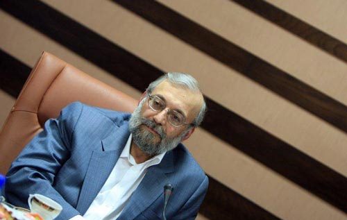 انتقاد شدید دو روزنامه از سخنان جواد لاریجانی