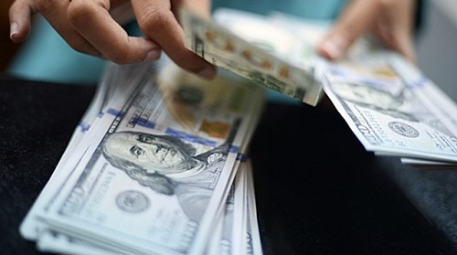 سیف در اوج نوسانات بازار مدعی ثبات ارز شد !