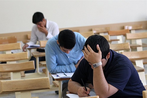 لشکر دارندگان مدرک دکترا پشت درهای بسته بازار کار