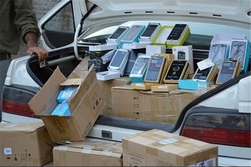 بيش از 90 درصد گوشیهای وارداتی قاچاق هستند