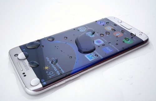 گلکسی S7 Edge و آزمون 16 ساعت زیر آب / فیلم