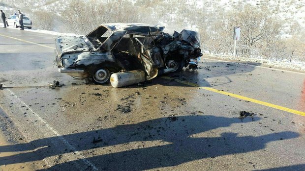 سود میلیاردی بیمه‌ها با فروش الحاقیه + جدول