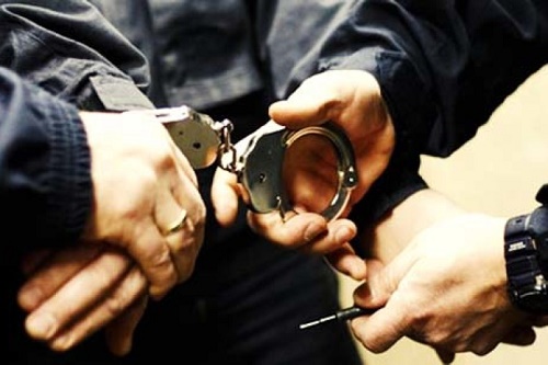 یک مسئول گمرک رجایی هرمزگان بازداشت شد