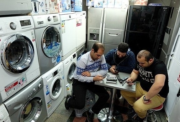 آرايش تدافعی واحدهای صنفی در مقابل دولت