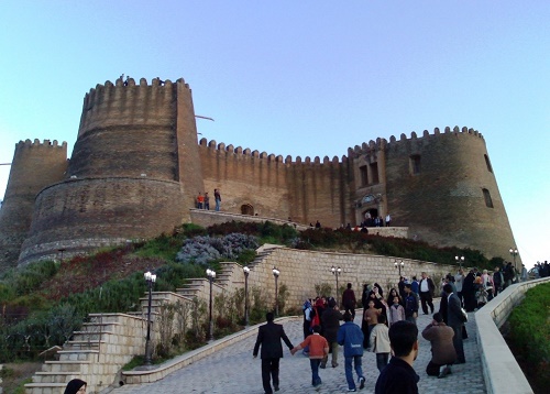 گردش مالی صنعت گردشگری در ایران امروز