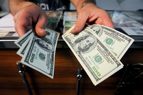 ترمز نوسان کاهشی دلار کشیده میشود؟